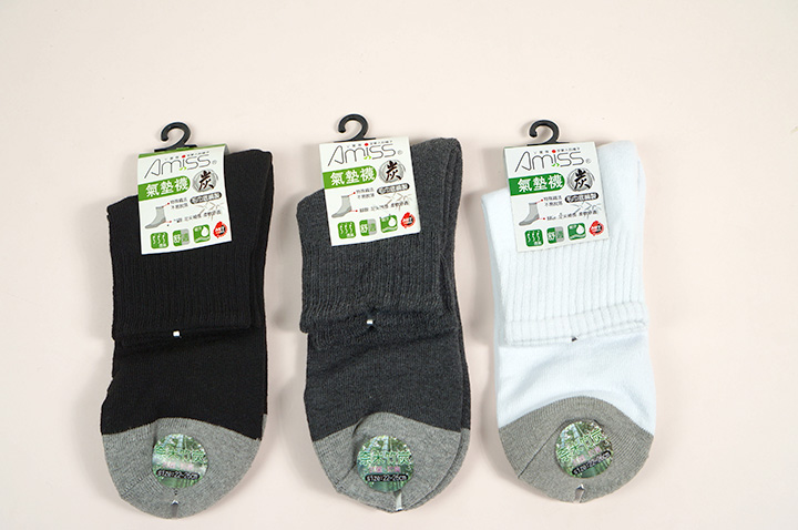 品名: 竹碳氣墊襪(灰色) J-12668