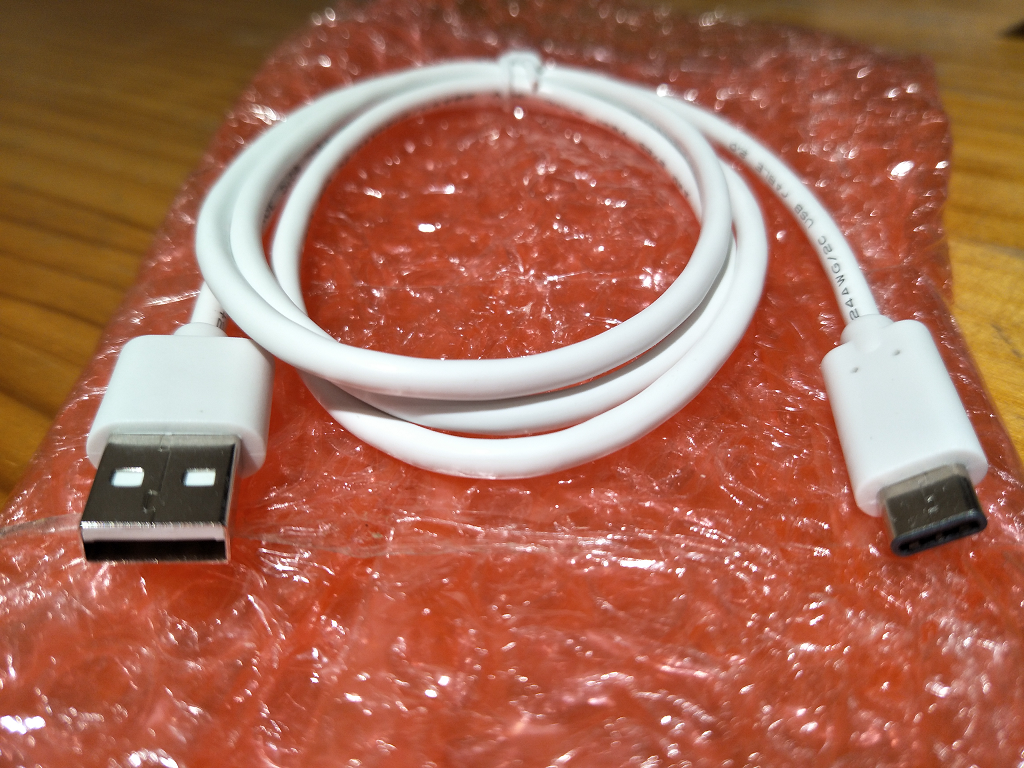 USB Type-C(公) to USB Type A (公)快速充電數據線(1M)(顏色隨機)